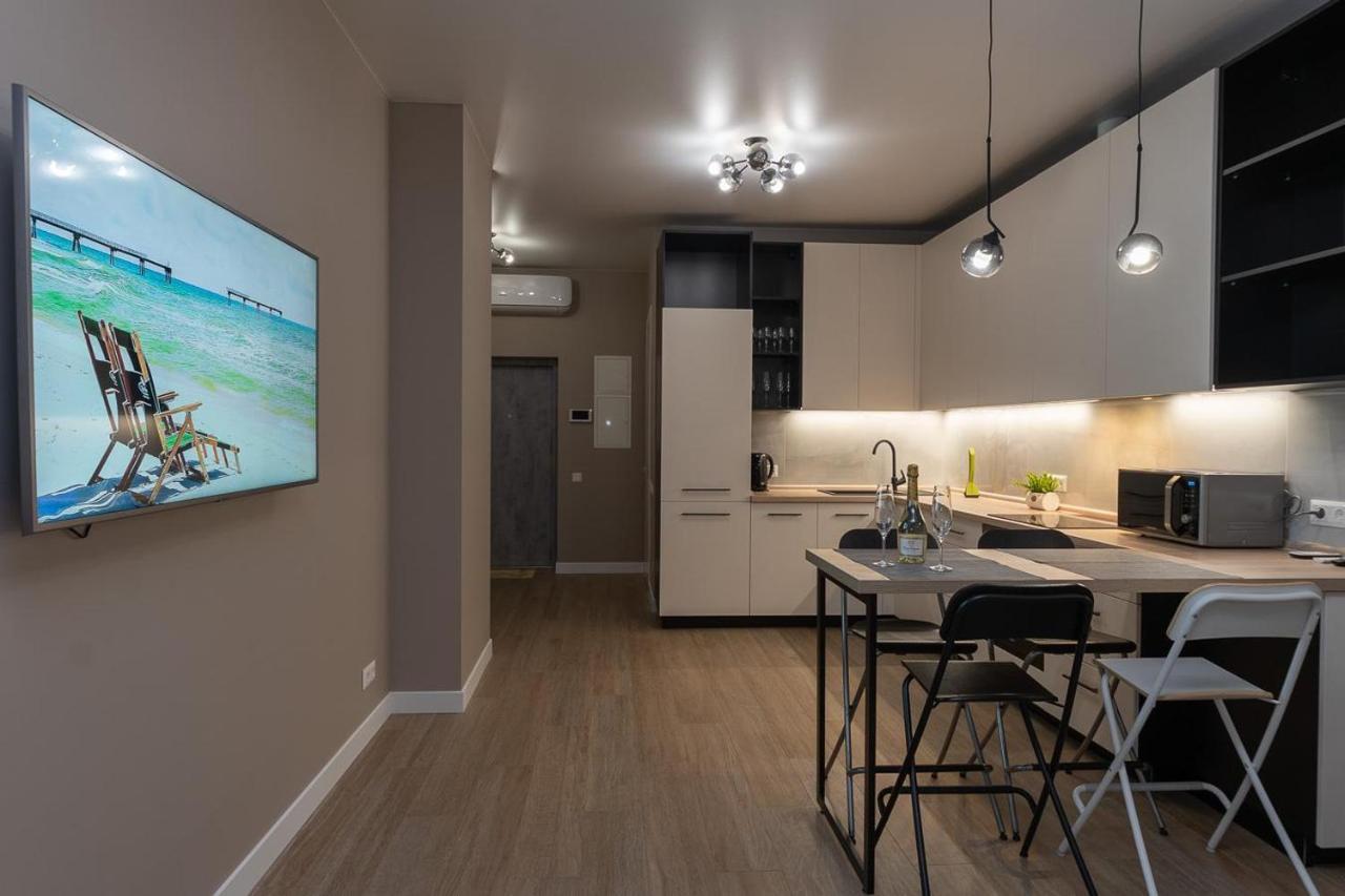 New Modern Apartments. Metro Minskaya Kiew Exterior foto